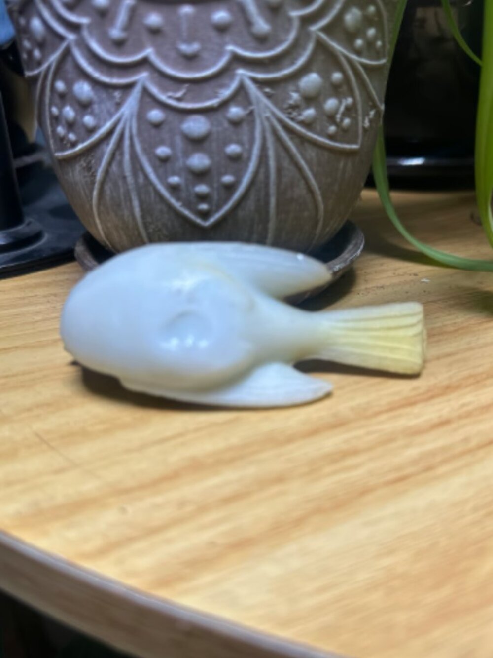 Vintage Heavy Glass Canary Bird Figurine Home Decor - Picture 2 of 3